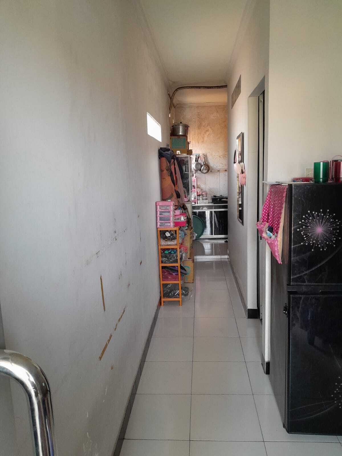Tampak Dalam Kamar 2